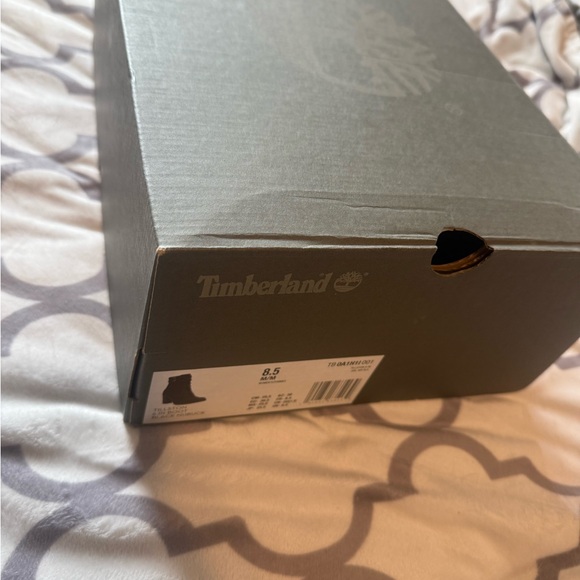 Timberland Women's Black Lace-Up Boots - Picture 3 of 6